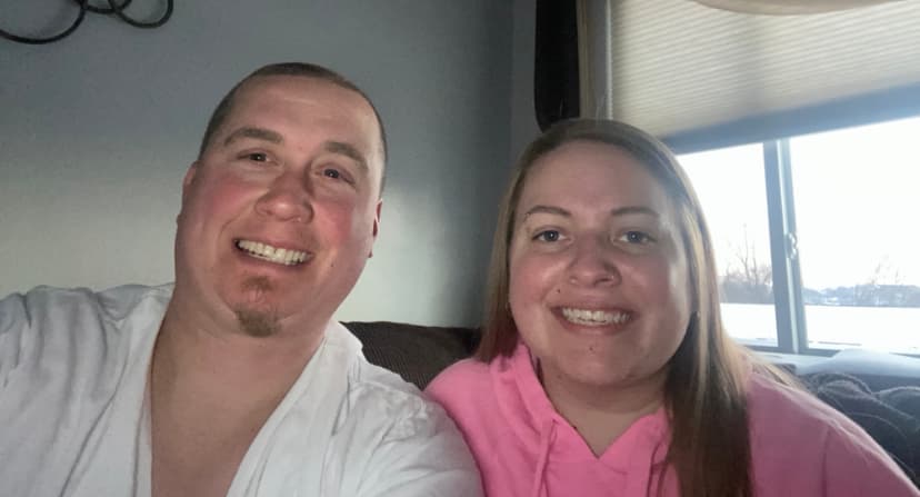 Help Eric and Kelly to have a family, photo 1 of 1
