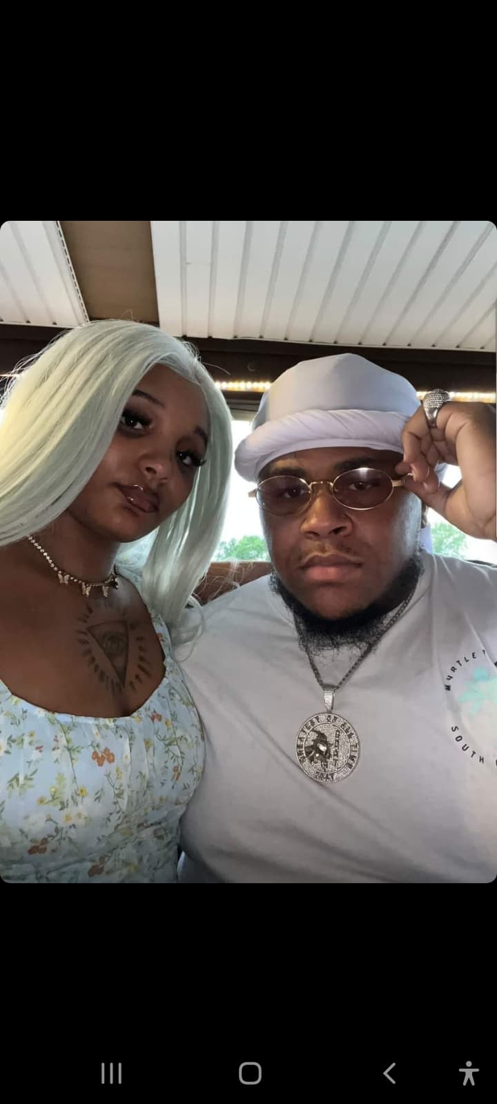U, photo 1 of 1