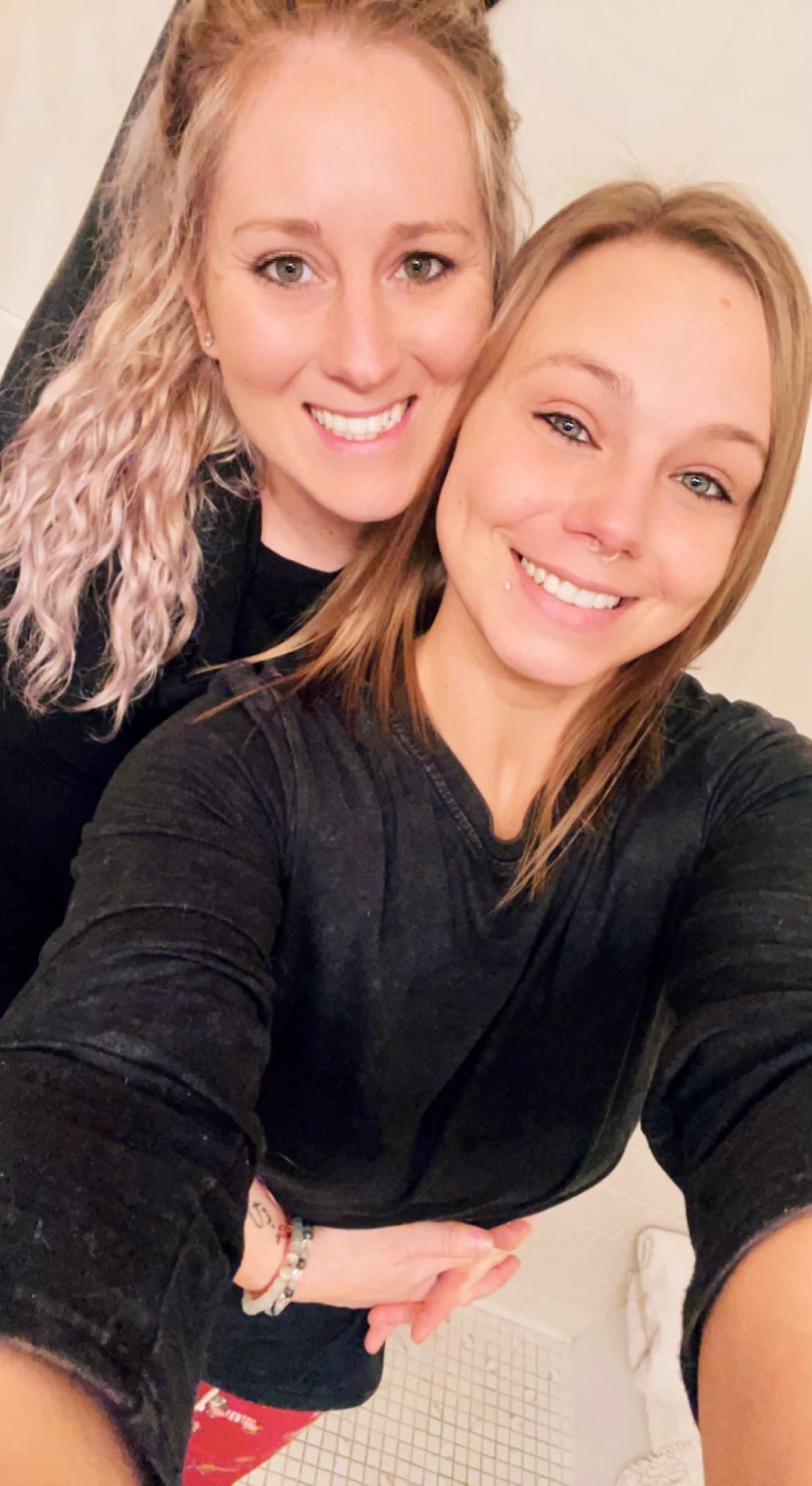 Amanda and Danielle, photo 1 of 1