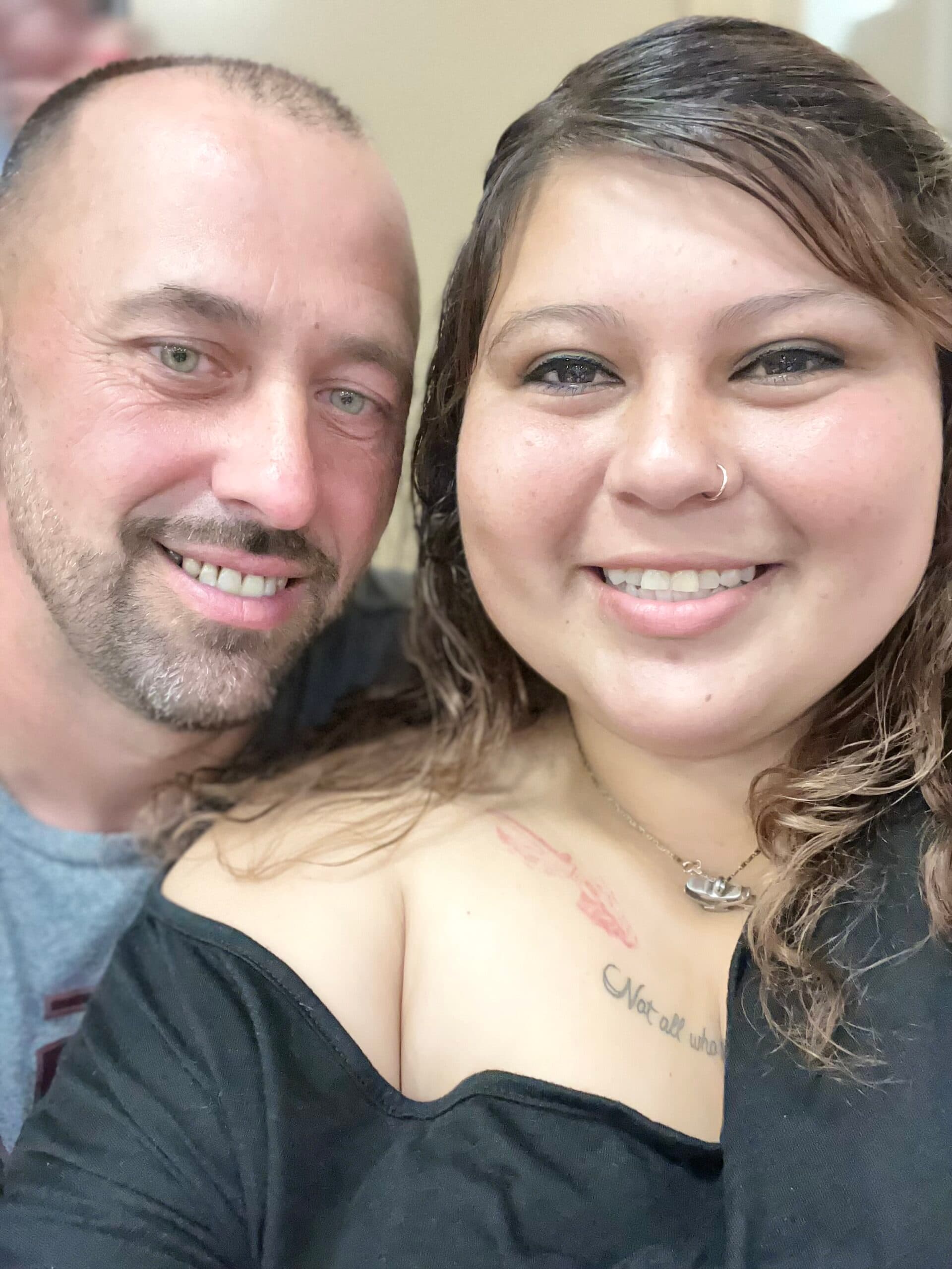 Jeremy & niki praying for ivf blessing, photo 1 of 1